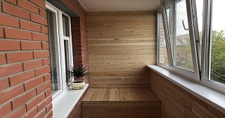Отделка, остекление, утепление балконов в Луге от 209 руб. м/2.